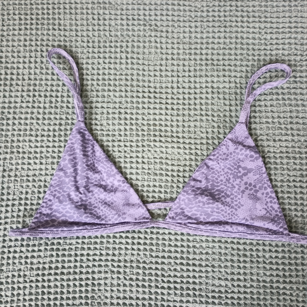 Acacia top